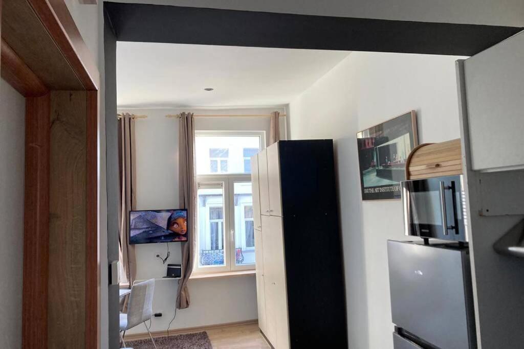 Magnifique Studio Au 2Eme Etage, A Proximite De La Gare Du Midi! Brussel Eksteriør bilde